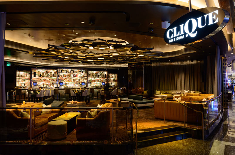 CliQue Bar & Lounge